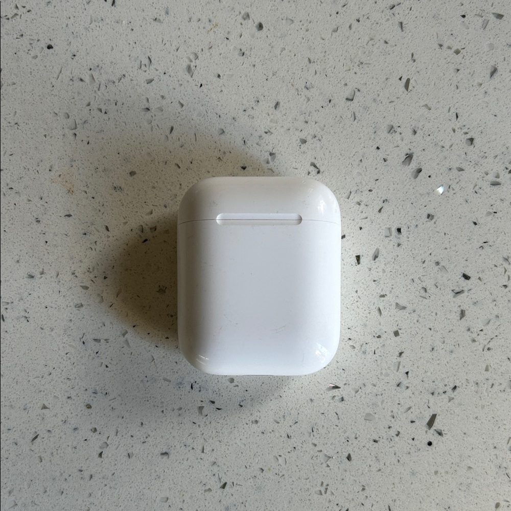 AirPods (1st and 2nd generation) case only